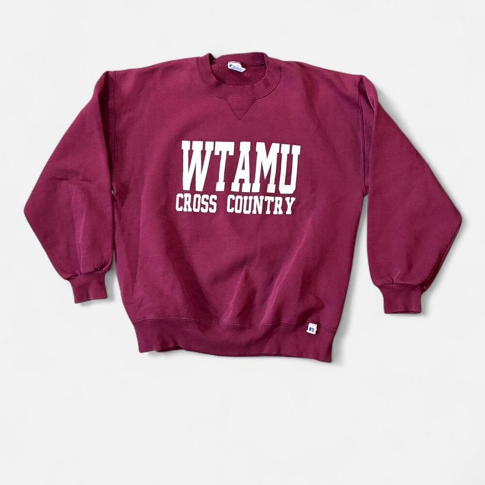 Vintage Russell Athletic Men's Burgundy Sweatshirt